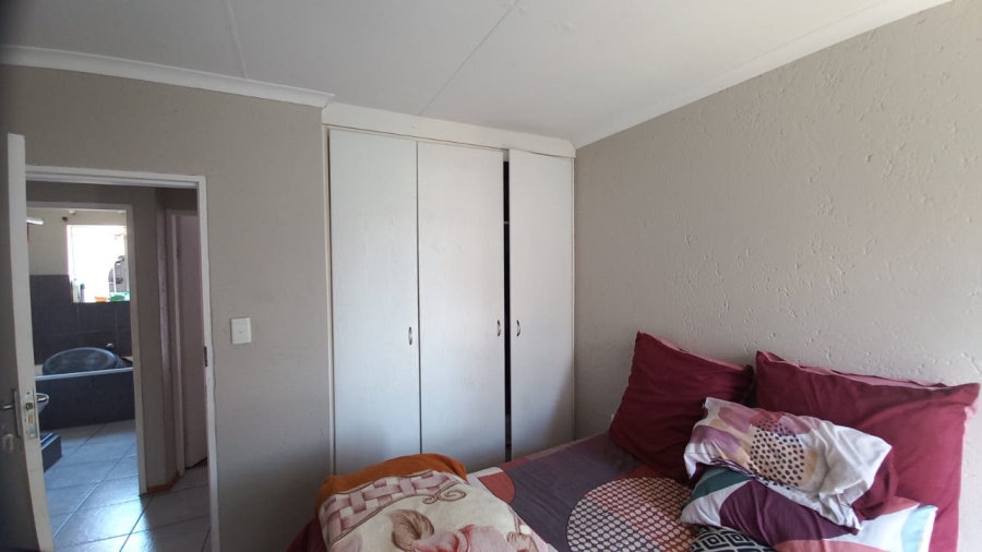 2 Bedroom Property for Sale in Baillie Park North West